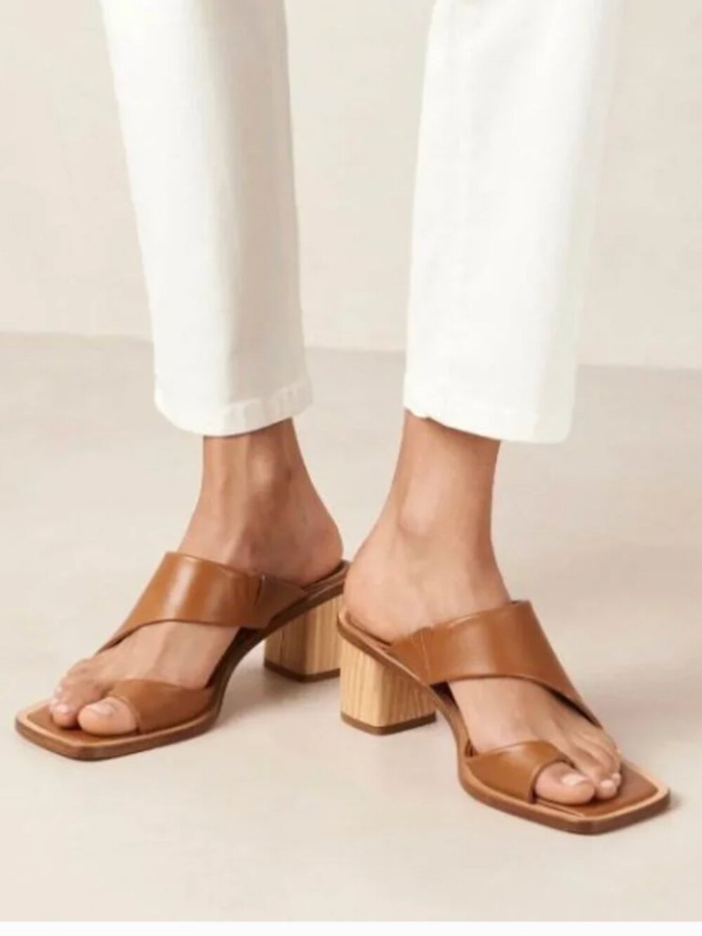 ALOHAS Josie Toe Ring Sandals Block Heel Brown Leather NEW Size 7 - 7.5